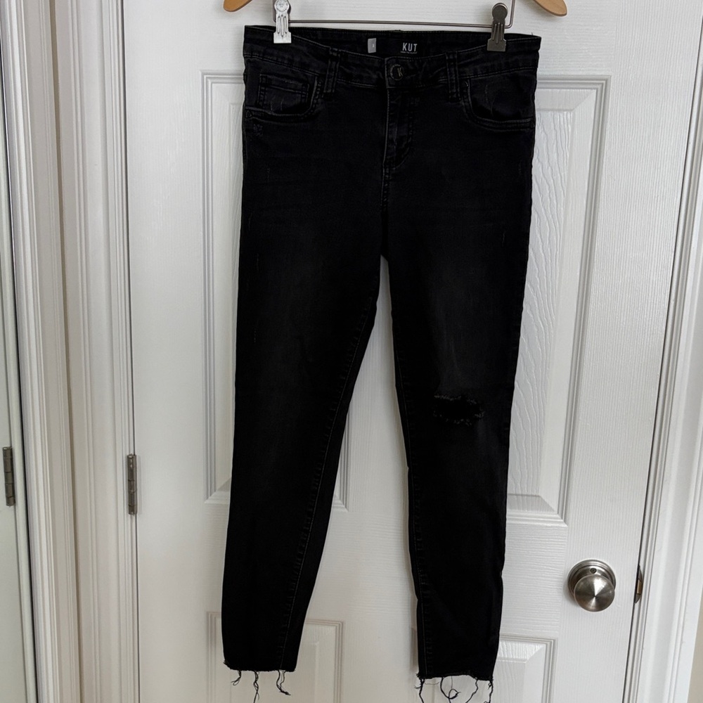Kut from the Kloth Women's Black Frayed Hem Ankle Length Jeans